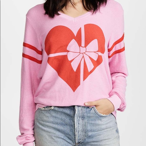 Wildfox Sweaters - WILDFOX Pink and Red Heart Sweater
